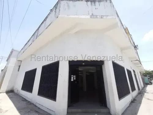 Excelente Local Comercial En Venta Ubicado En El Casco Central De Villa De Cura #26-4872 Rm
