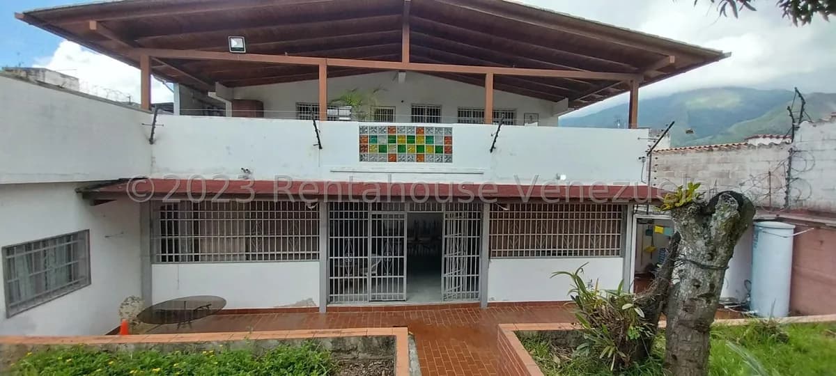 Casa (Duplex) en Venta en El Marques, Distrito Metropolitano