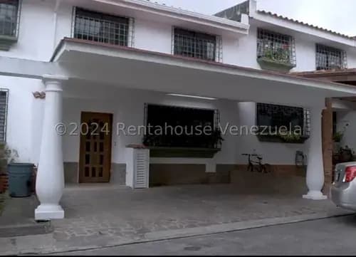 Carrizal, Hermoso Y Cómodo Townhouse, Urbanización Con Pozo De Agua. Mo 24-22480