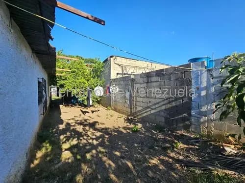 Terreno En Venta En El Centro De Barquisimeto , Cercano A La Avenida Venezuela, Uso Comercial O Residencial. Vende Héctor Malavé