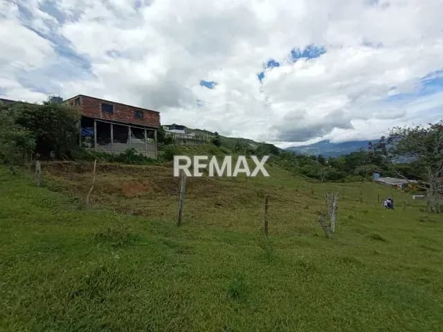 TERRENO EN VENTA CANEYES