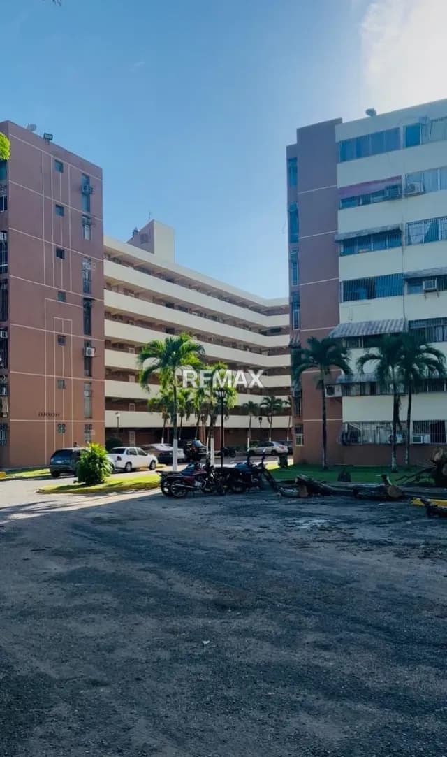 EN ALQUILER APARTAMENTO EN CONJUNTO RESIDENCIAL LA VIÑA, SECTOR LOS CORTIJOS. MATURÍN-MONAGAS