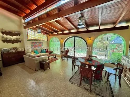Casa En Venta Colinas De Bello Monte Mls# 26-18423 Christian Szotyori