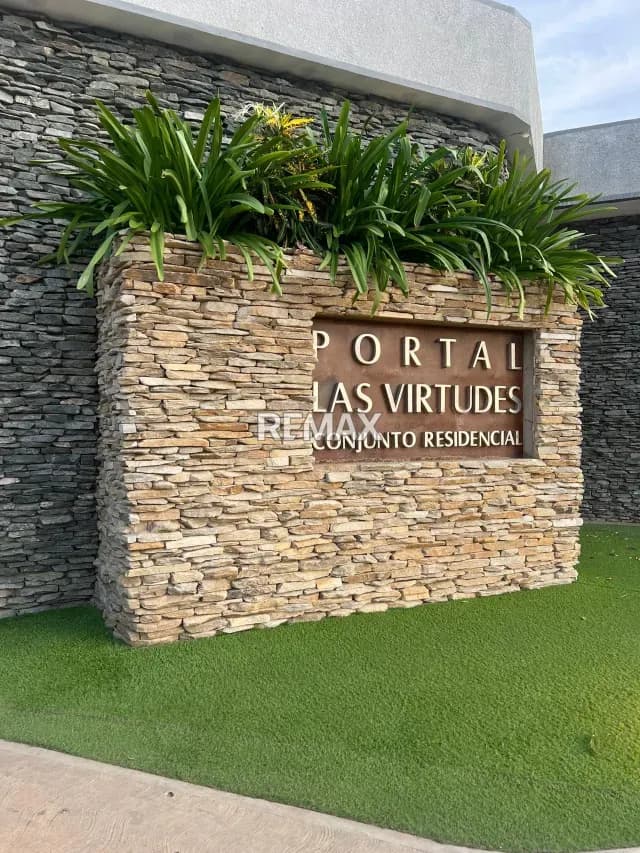 CASA EN VENTA PORTAL LAS VITURDES . Urbanización Las Virtudes