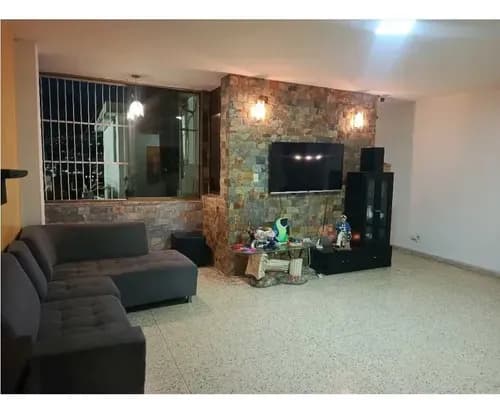 Vendo/apartamento/ 260m2/ Las Fuentes De El Paraíso/ref. 165000/iv