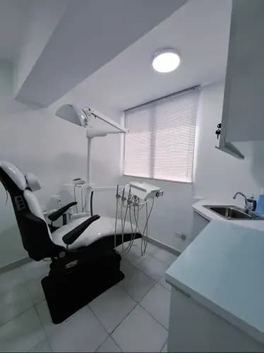 Consultorios Odontológicos Bellos, Excelente Ubicación, Recién Remodelados!