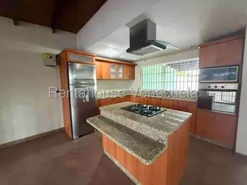 Marianny Gonzalez, Vende Hermosa Casa Amplia Urb Barici Este Barquisimeto Lara
