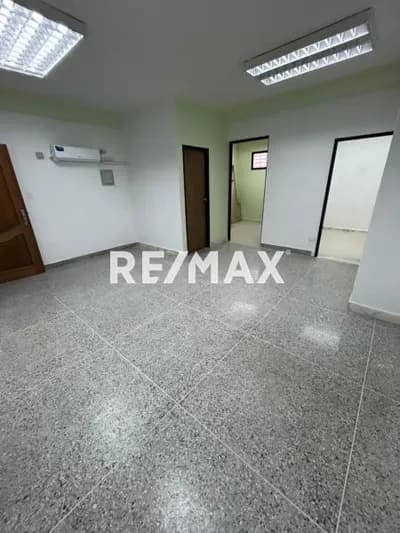 Oficina en alquiler en El Abanico, Barquisimeto, Lara, 3001, VEN - $380