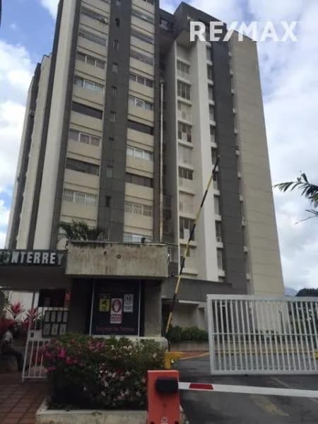 APARTAMENTO MACARACUAY CALLE CERRADA RES. MONTERREY