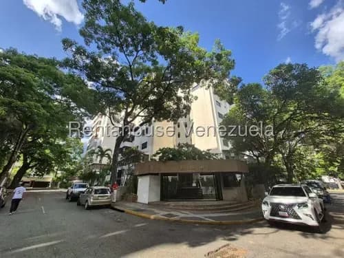 Apto En Venta Mls #26-19810 La Campiña