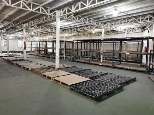 Edificio Comercial Industrial/ Vista Alegre/ Uso Variado 1125m2 (mg)