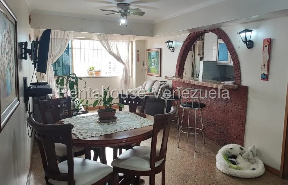 Apartamento (1 Nivel) en Venta en Parroquia Altagracia, Distrito Metropolitano