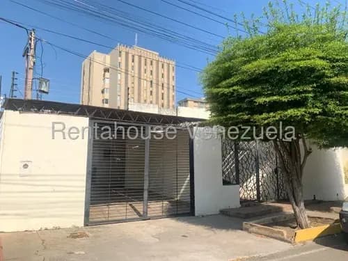 Am. En Venta Casa Comercial/familiar Sector Cecilio Acosta Maracaibo Mls #26-14459