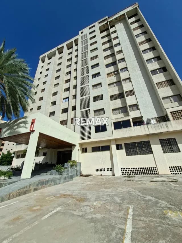 EN VENTA APARTAMENTO EN COSTA AZUL
