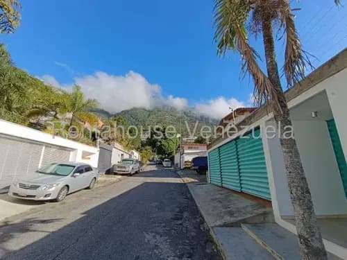 Ir // Casa En Venta - Sebucan // Mls #25-11550