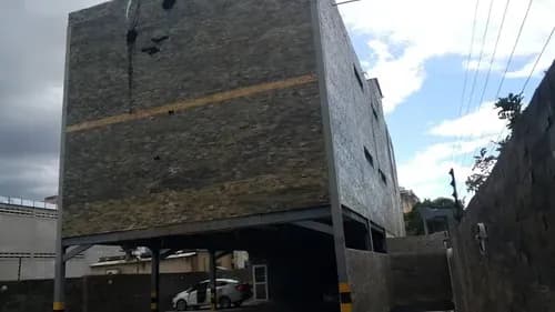 Yr En Venta Edificio Comercial En La Av Rojas Queipo Data Nueva Excelentes Cualidades