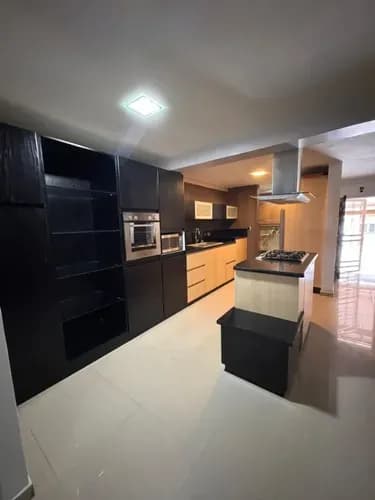 Tonwhouse En Naguanagua, Sector Manantial Resid. Le Fonti. Yc