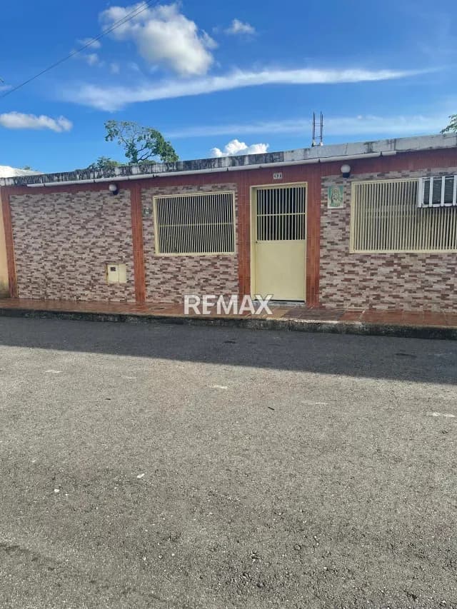 Vendo casa en Urbanización La palma