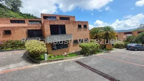 Hermoso Town House En Venta En Oripoto 26-13195 Ma