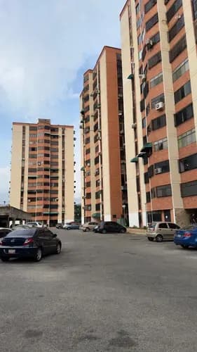 Apartamento De Oportunidad En La Granja Res Valle Fresco-sl