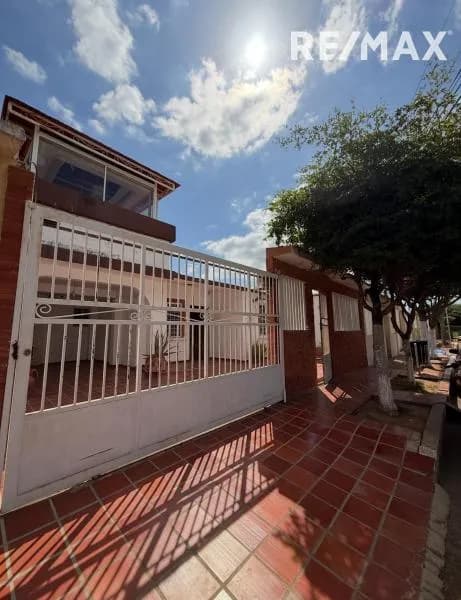 Casa en venta Urb el soler San Francisco
