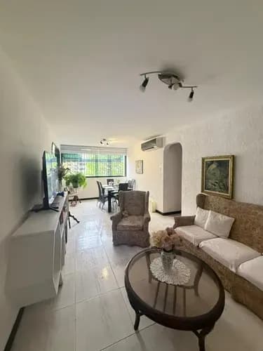 En Venta Apartamento, Ubicado En Naguanagua, Res. Valle Fresco 3 Ag