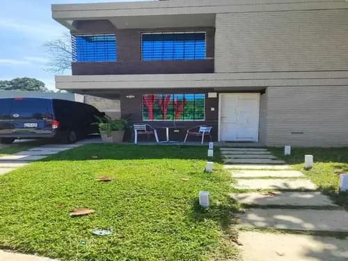 En Venta Town House Ubicado En Conjunto Residencial Casa Verde, San Diego Carabobo. St