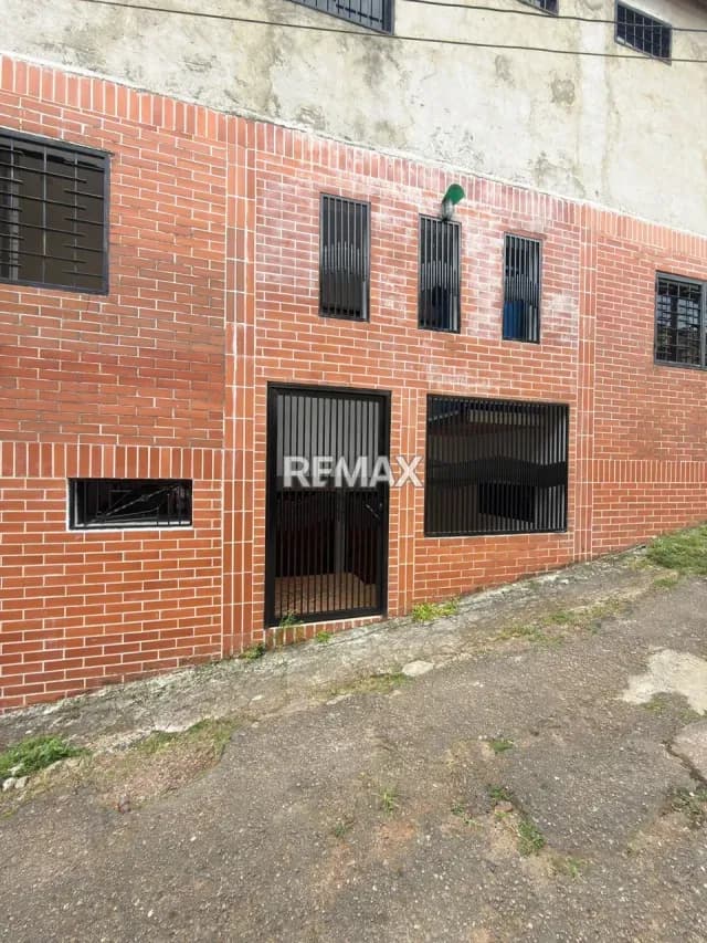 Apartamento Tipo Estudio en alquiler, ubicado en Cueva del Oso.