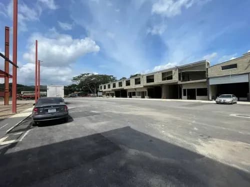 Galpon En Venta San Diego En Venta Y Alquiler De Galpones Y Locales Comerciales Desde 400m2 Hasta 2000m2 Áreas De Oficina Desde 100m2 Hasta 370m2. Rg