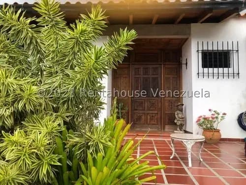 Casa En Venta Prados Del Este 25-21135 Mc