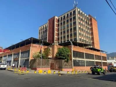 Venta o Alquiler Planta Industrial / Local en Catia
