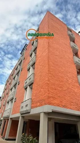 Inmobipiña Vende Apartamento, Ubicado En: Resd. Arivana, Alta Vista, Puerto Ordaz (jr)