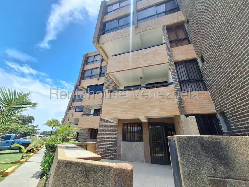 Apartamento (1 Nivel) en Venta en Higuerote, Miranda