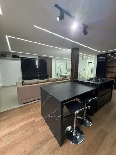 Zs Hermoso Townhouse En Venta San Diego 4 Habitaciones 1 Studio ( Solo Clientes)