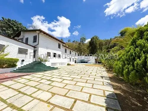 Ld Casa En Venta Urb. El Hatillo , Caracas Yf 26-17146