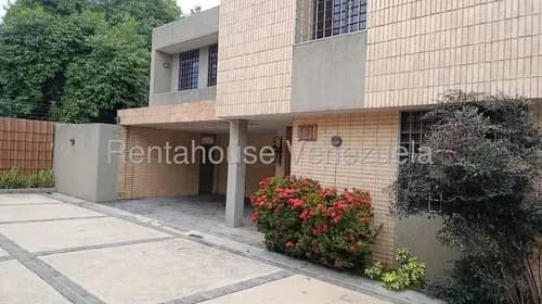Mp En Venta Townhouse En Naguanagua Las Quintas