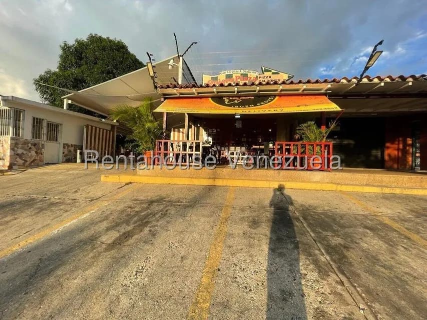 Comercial (Local Comercial) en Venta en Las Mercedes, Lara