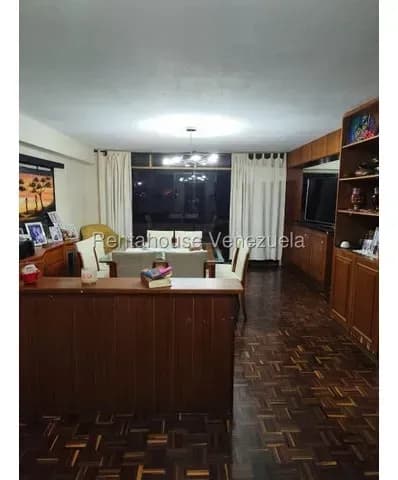 Apartamento En Venta Urb Miranda Es26-19224