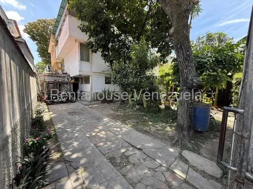Ip Vendo Casa En Los Chorros 26-16803 Yf