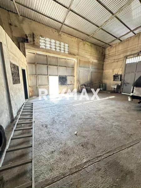 Se vende galpón, cagua carretera cagua Santa Cruz