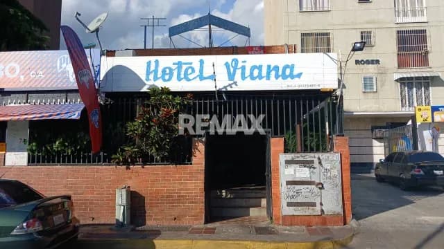 EXCELENTE INVERSION INMUEBLE TIPO EDIFICIO Y LOCALES COMERCIALES EN VENTA