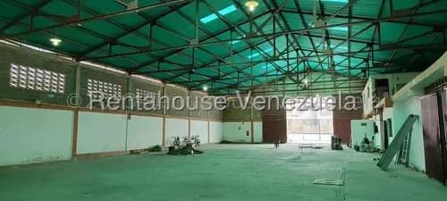 Dennymar, En Alquiler Amplio Galpón En Zona Industrial 2 Barquisimeto, Vigilancia General, Portón Privado, Amplias Oficinas Y Mezzanina. 2b8313