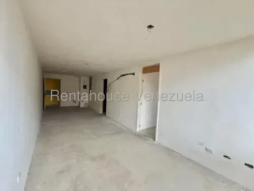 Oportunidad En El Encantado. Apartamento En Obra Gris Para Diseñar A Tu Gusto, Con Una Hermosa Vista Al Avila 26-21292 Js