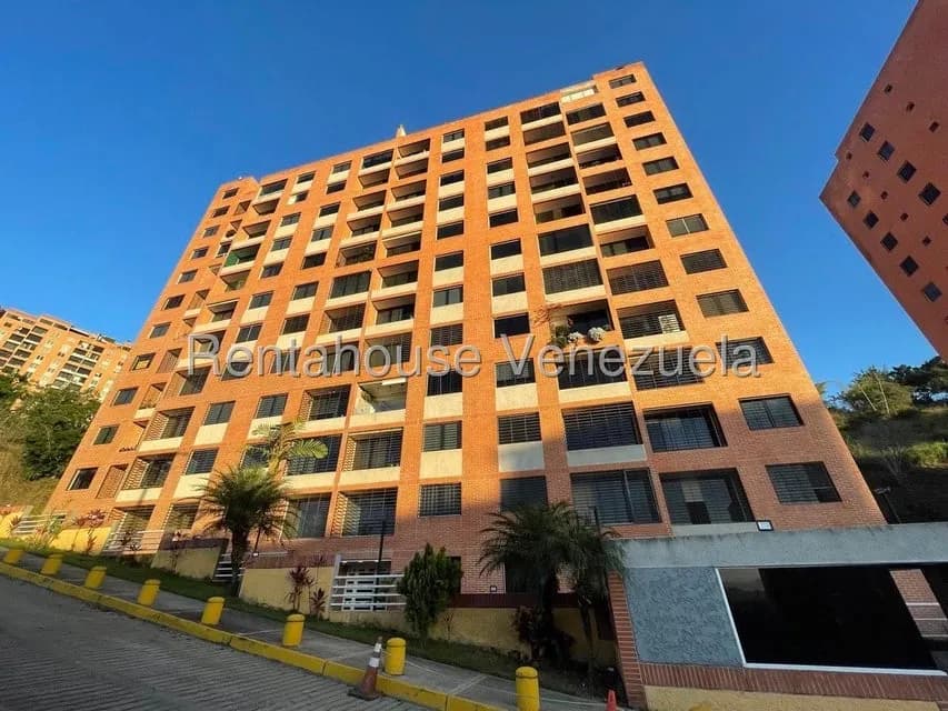 Apartamento (1 Nivel) en Alquiler en Colinas de La Tahona, Distrito Metropolitano