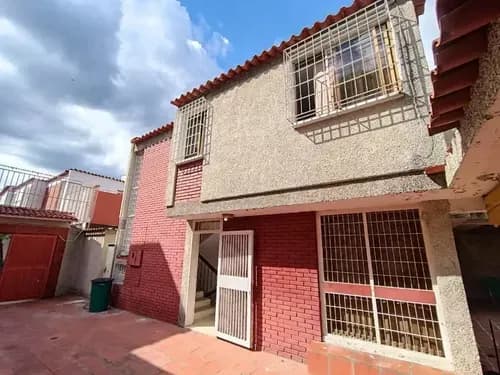 Se Vende Casa 273m2 Los Dos Caminos