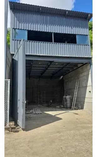 Se Alquila Galpon 200m² La Yaguara