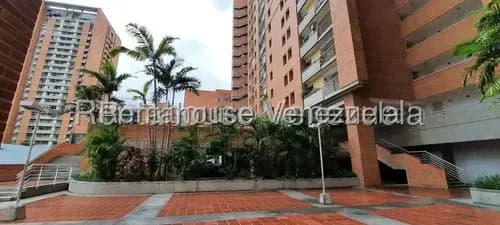 En Alquiler Apartamento En El Este De Caracas, Ideal Para Parejas, Solteros O Ejecutivos. 60 M2, Una Habitación, Un Baño Y Todas Las Comodidades. Piscina, Áreas Verdes, Caminaría Y Parque Infantil.