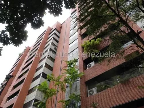 Venta Bello Apartamento Remodelado En Los Dos Caminos 2620329 Ijp