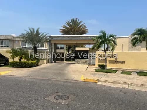 En Venta Casa Conjunto Residencial Costa Dorada. Complejo Turístico El Morro.yl