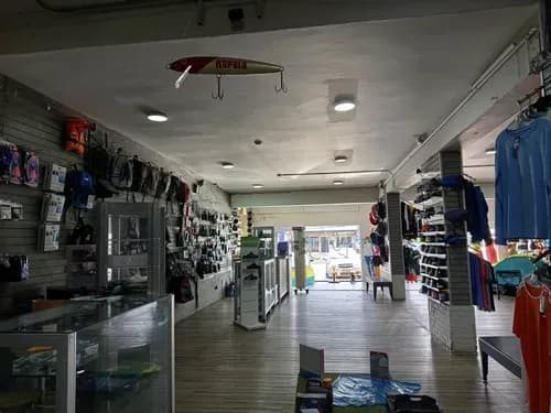 320037 - Alquiler Local Comercial - Av. Andres Eloy Blanco Valencia - 552 M2